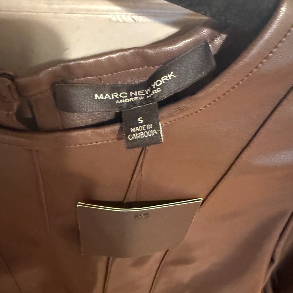 Marc New York Faux Brown Leather Puff Sleeve Top - Picture 2 of 7